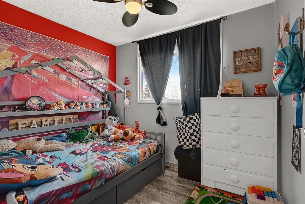 601 6 Avenue  - Photo 17
