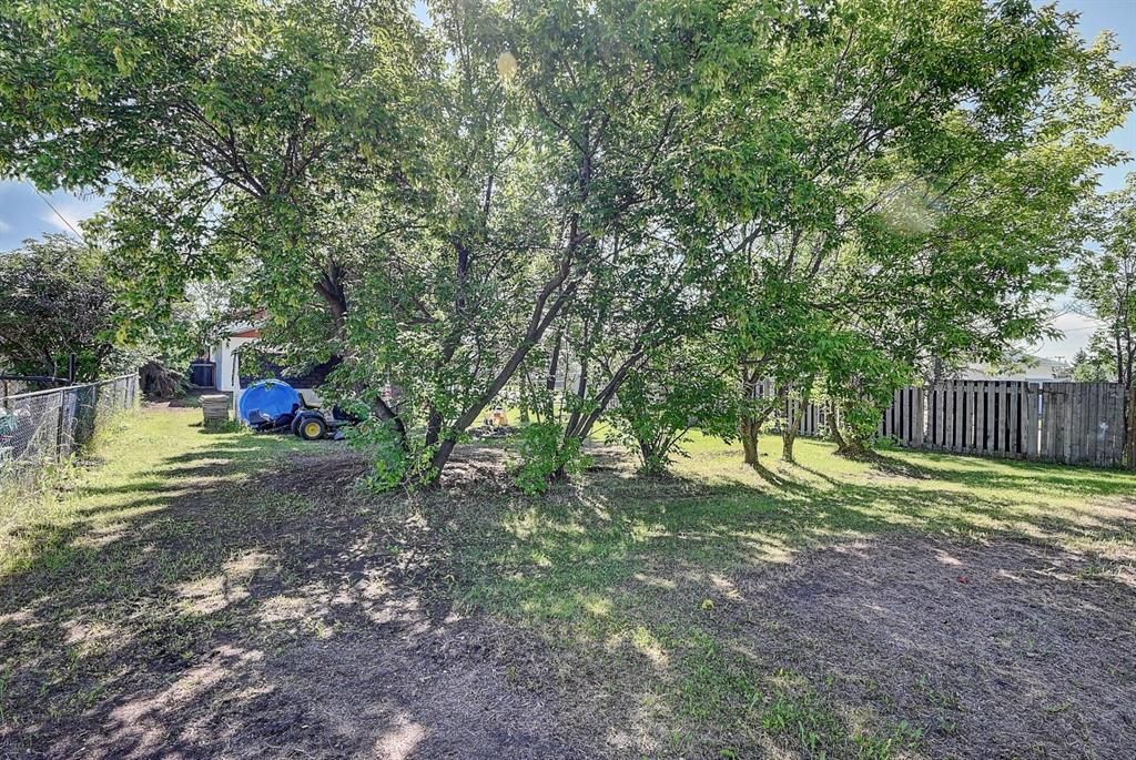 601 6 Avenue  - Photo 35