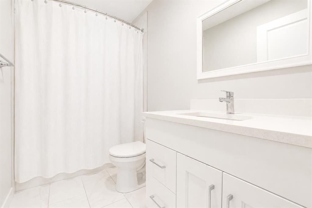 8841 85 A Avenue  - Photo 18