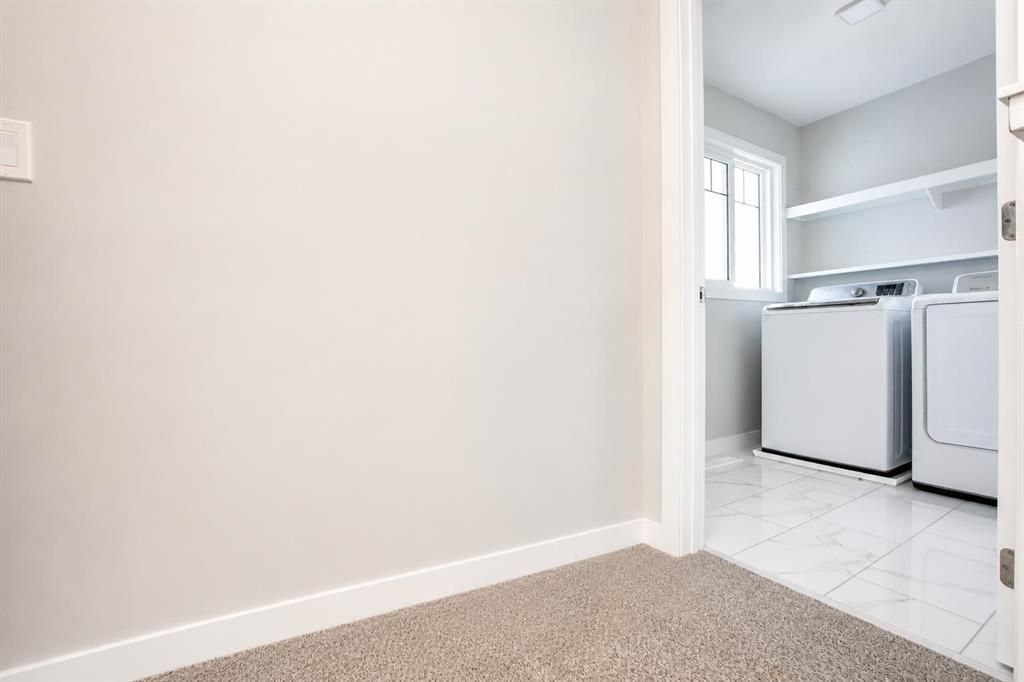 8841 85 A Avenue  - Photo 23
