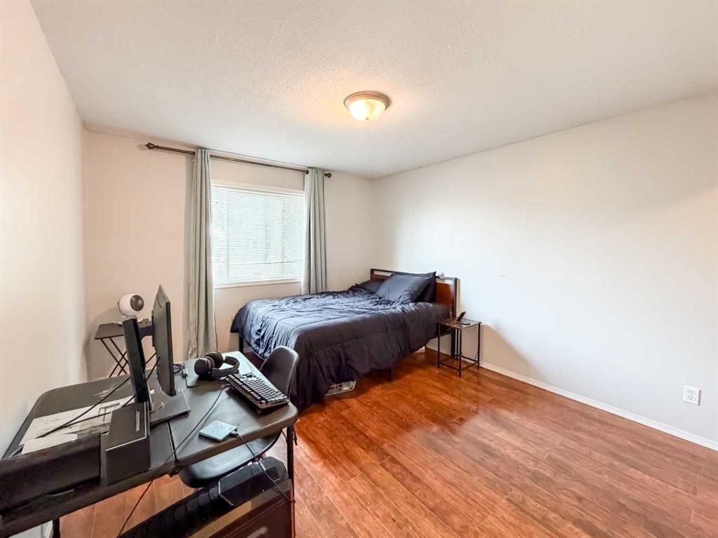 10761 74 Avenue  - Photo 12