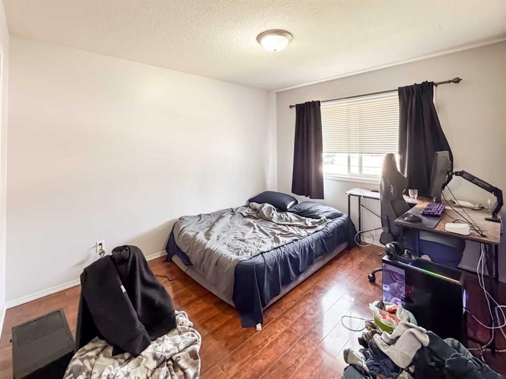 10761 74 Avenue  - Photo 15