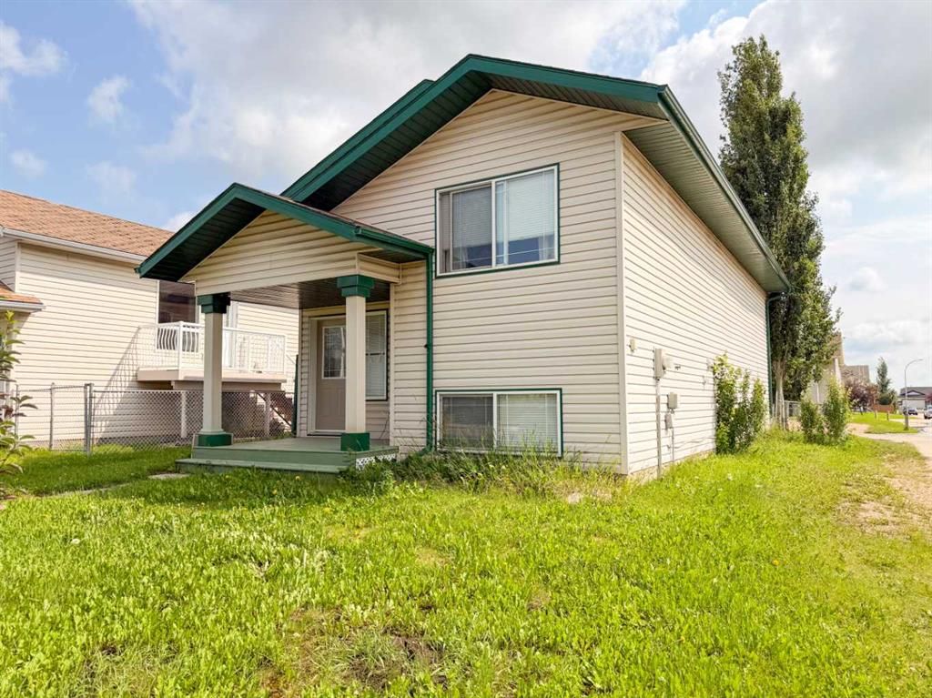 10761 74 Avenue  - Photo 3