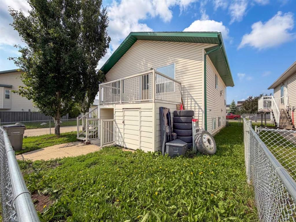 10761 74 Avenue  - Photo 36