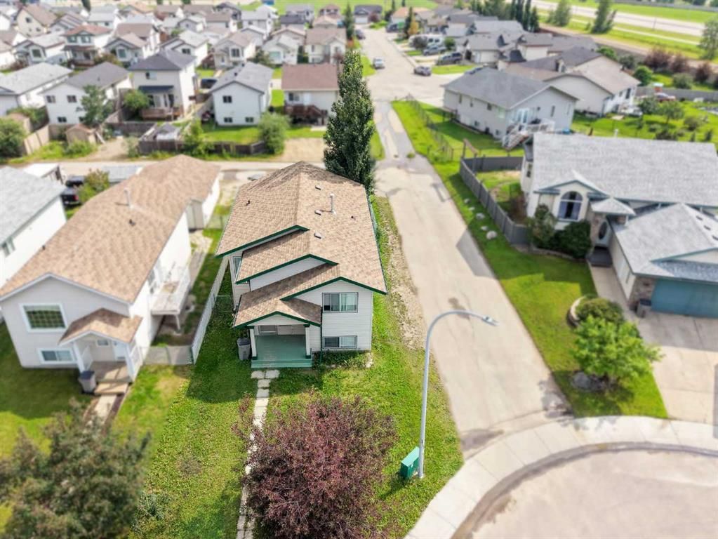 10761 74 Avenue  - Photo 38