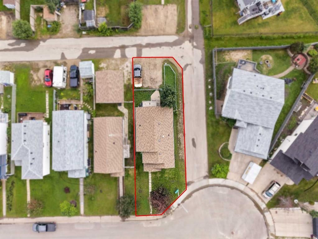 10761 74 Avenue  - Photo 40