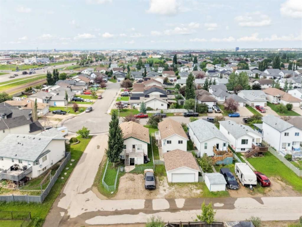 10761 74 Avenue  - Photo 42