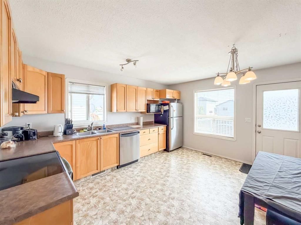 10761 74 Avenue  - Photo 9