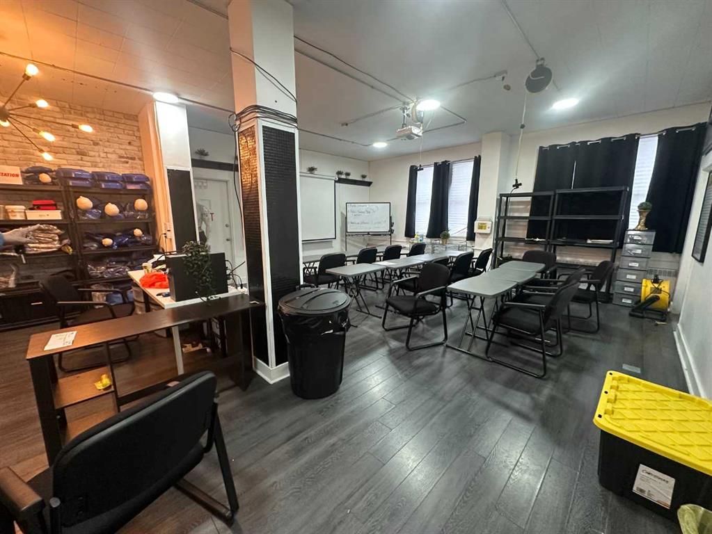 1A, 10001 101 Avenue  - Photo 8