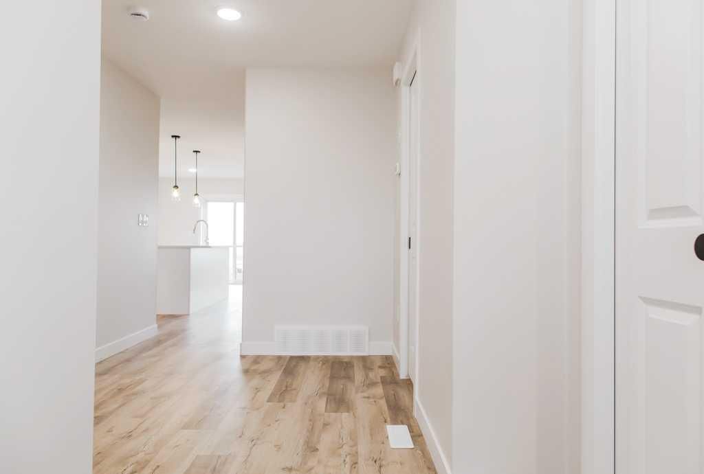 9617 Hillcrest Drive  - Photo 23