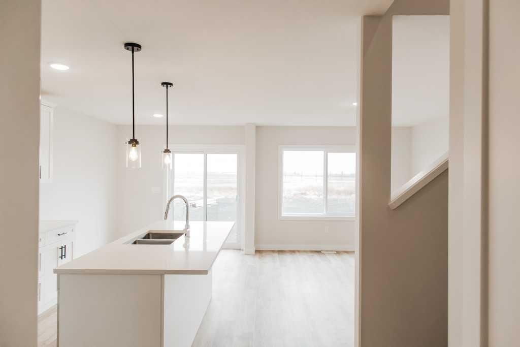 9617 Hillcrest Drive  - Photo 29