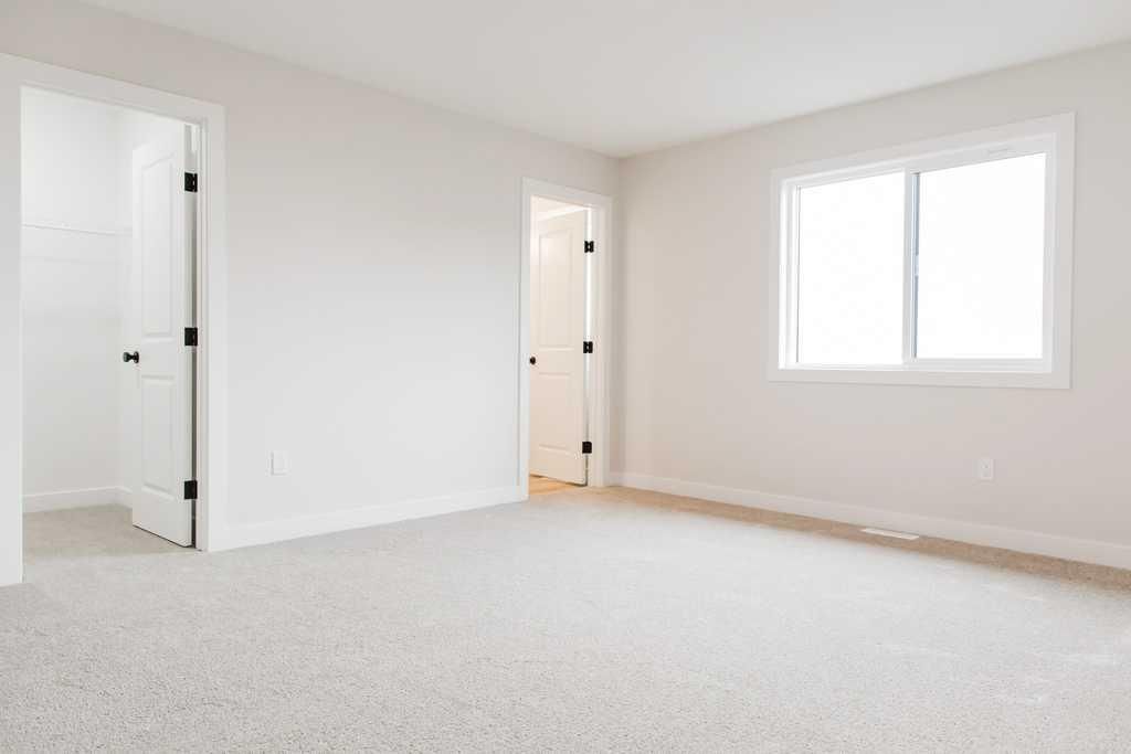 9617 Hillcrest Drive  - Photo 33