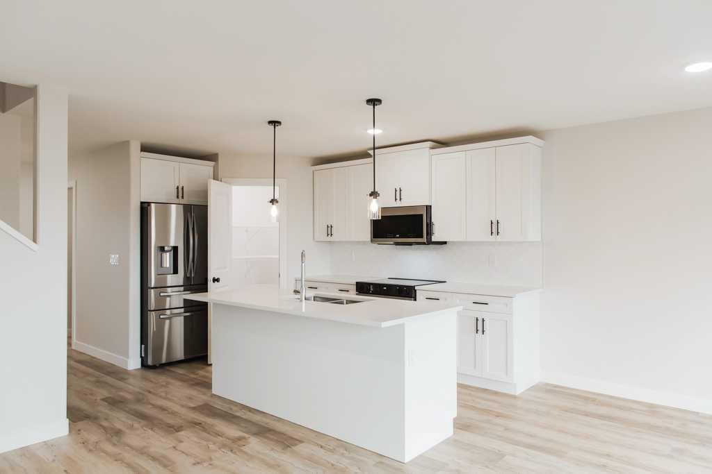 9617 Hillcrest Drive  - Photo 9