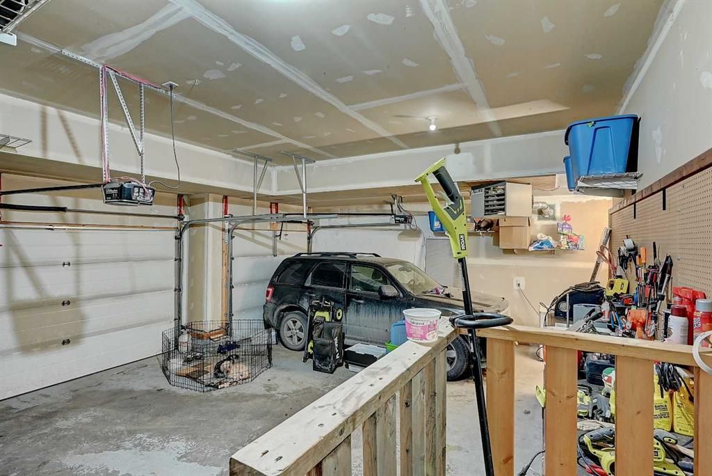 8821 88 Street  - Photo 34