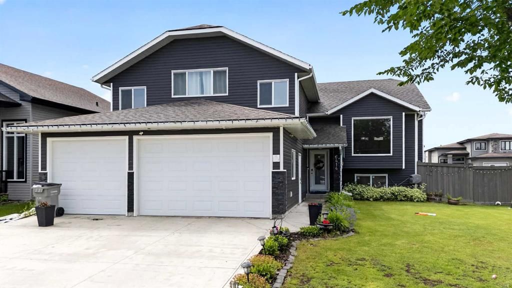 6414 112 Street  - Photo 1