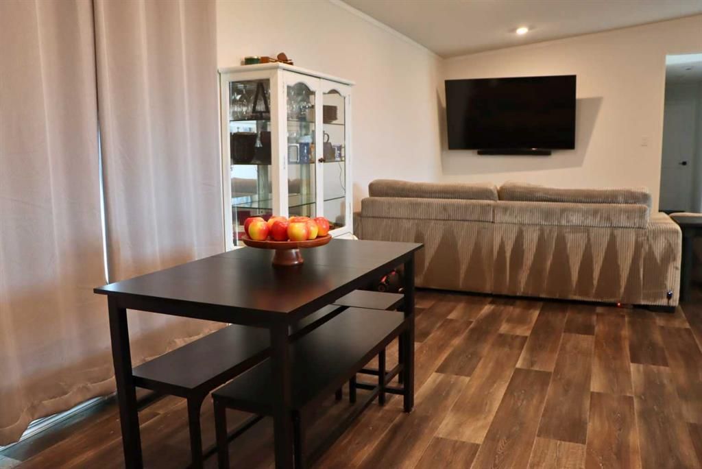 111, 71127 Range Road 234   - Photo 11