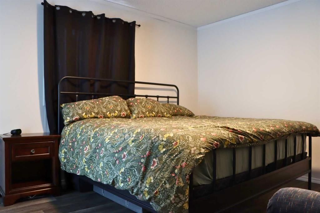 111, 71127 Range Road 234   - Photo 23