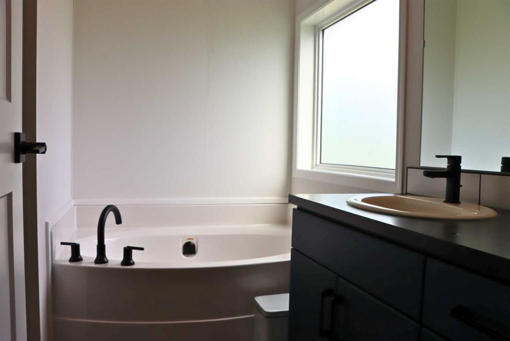 111, 71127 Range Road 234   - Photo 29