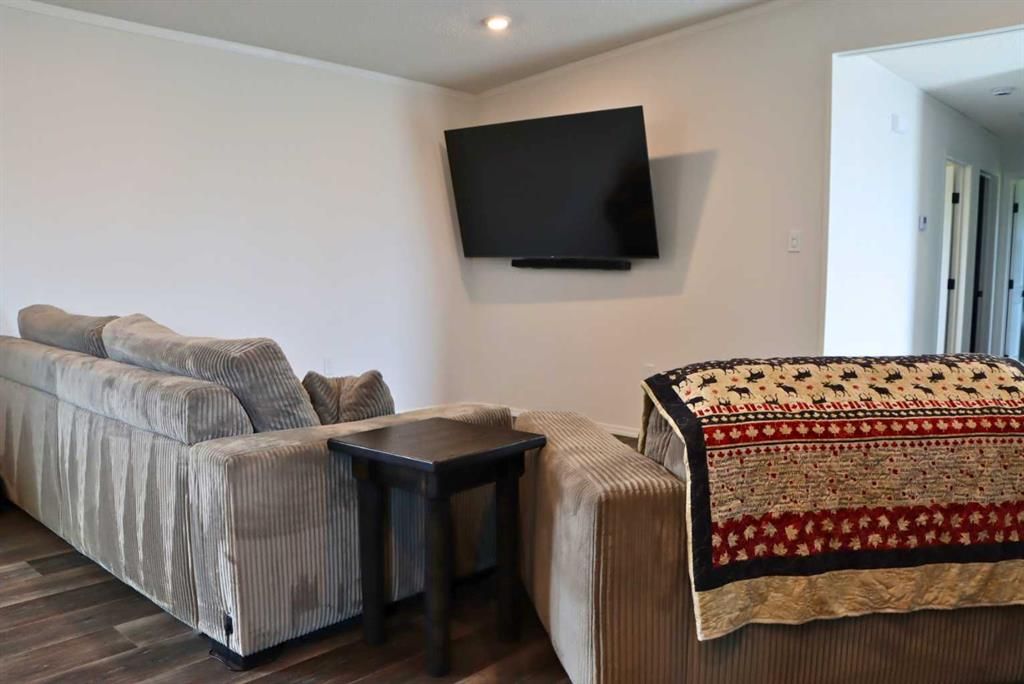 111, 71127 Range Road 234   - Photo 7
