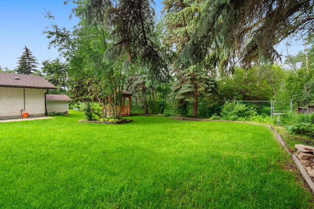 10128 85 Avenue  - Photo 6