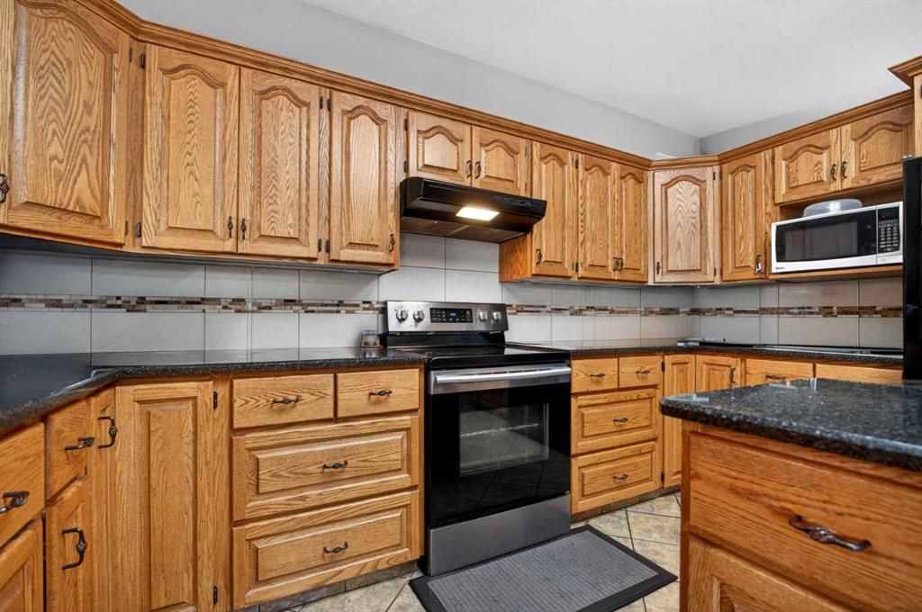 9105 Crystal Lake Drive   - Photo 11