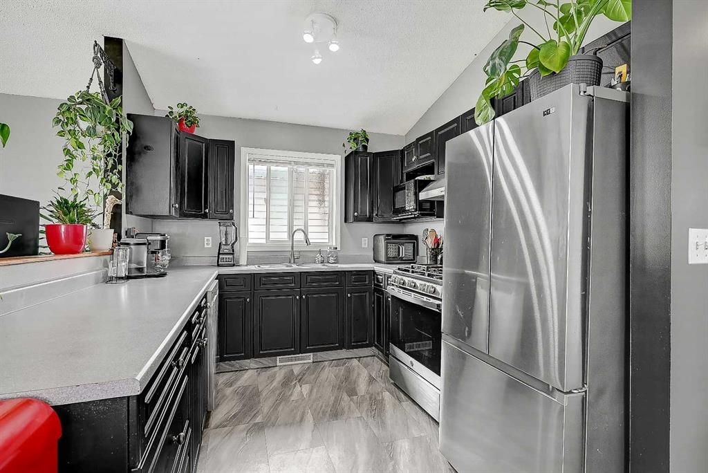 9748 123 Avenue  - Photo 12