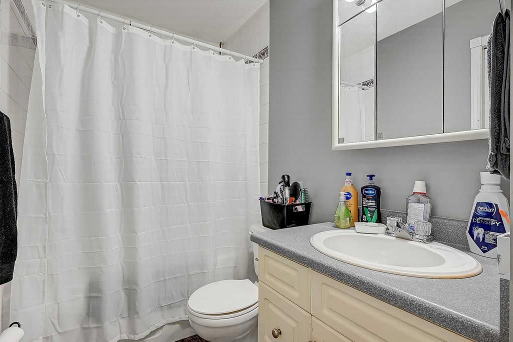 9748 123 Avenue  - Photo 14