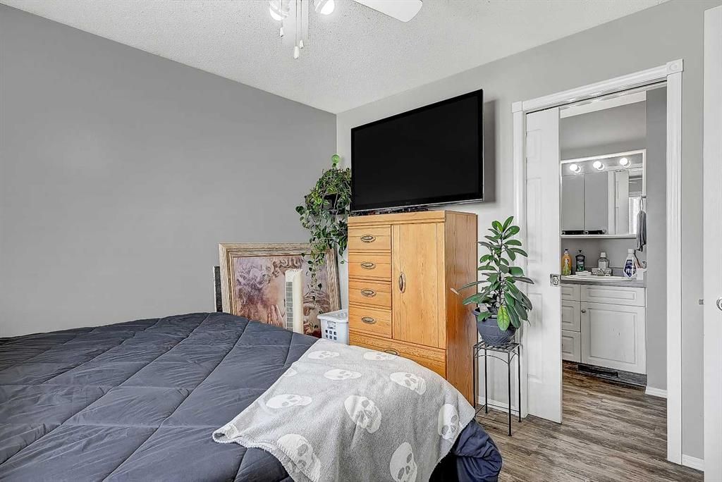 9748 123 Avenue  - Photo 18