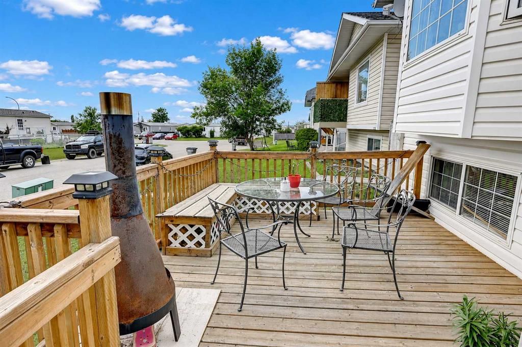 9748 123 Avenue  - Photo 3