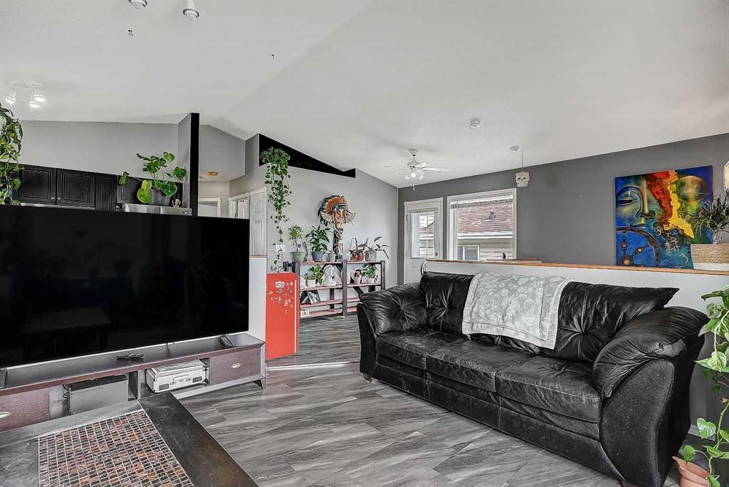9748 123 Avenue  - Photo 7