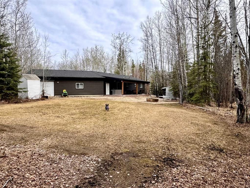 203, 70443 245 Range  - Photo 24