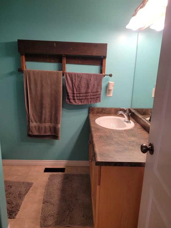 9217 129 Avenue  - Photo 11