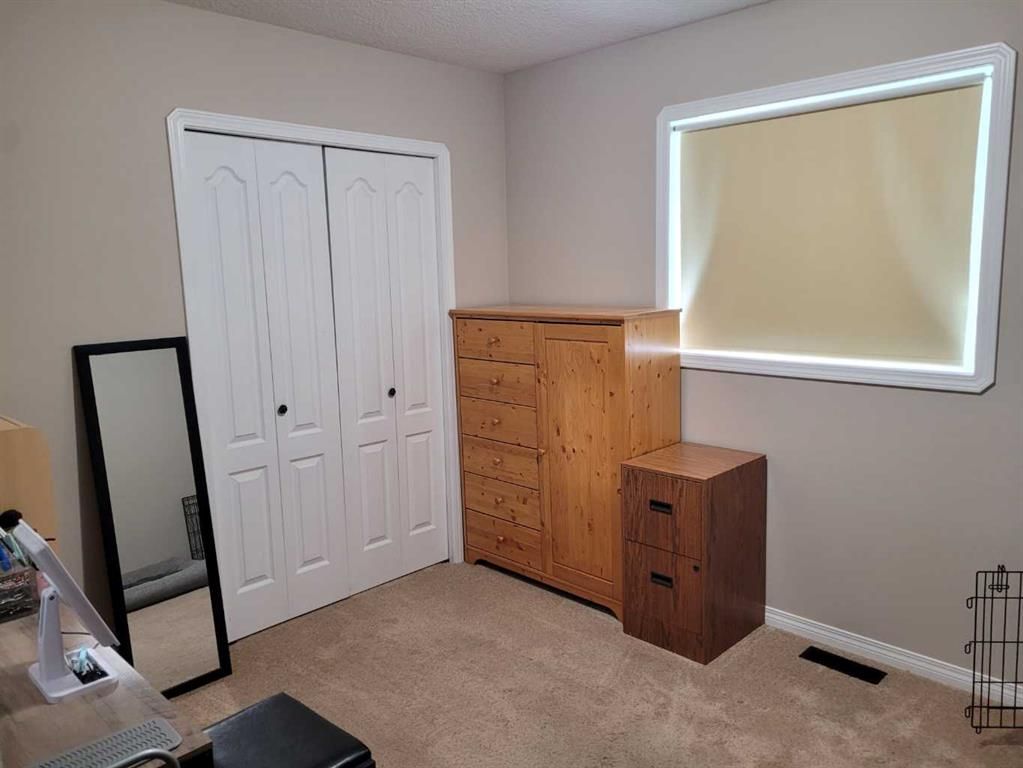 9217 129 Avenue  - Photo 23