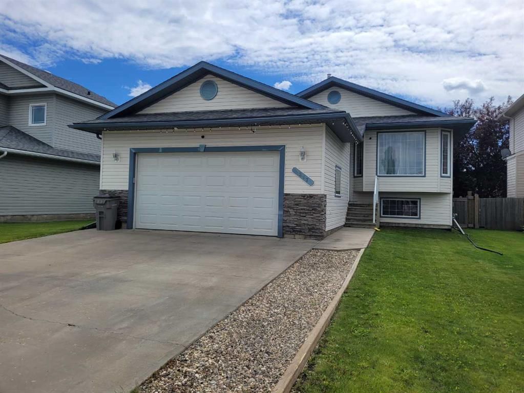 9217 129 Avenue - Photo 3
