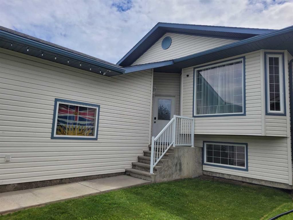 9217 129 Avenue - Photo 4