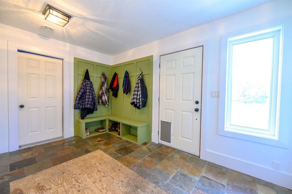 14, 713072 51 Range  - Photo 22
