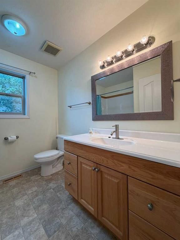 906 3 Avenue  - Photo 23