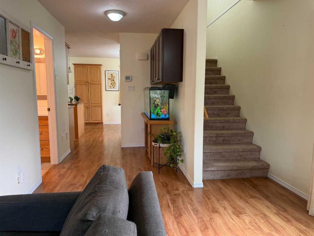 906 3 Avenue  - Photo 25