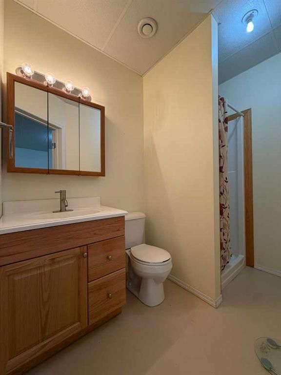 906 3 Avenue  - Photo 37