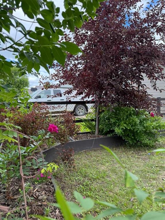 906 3 Avenue  - Photo 48