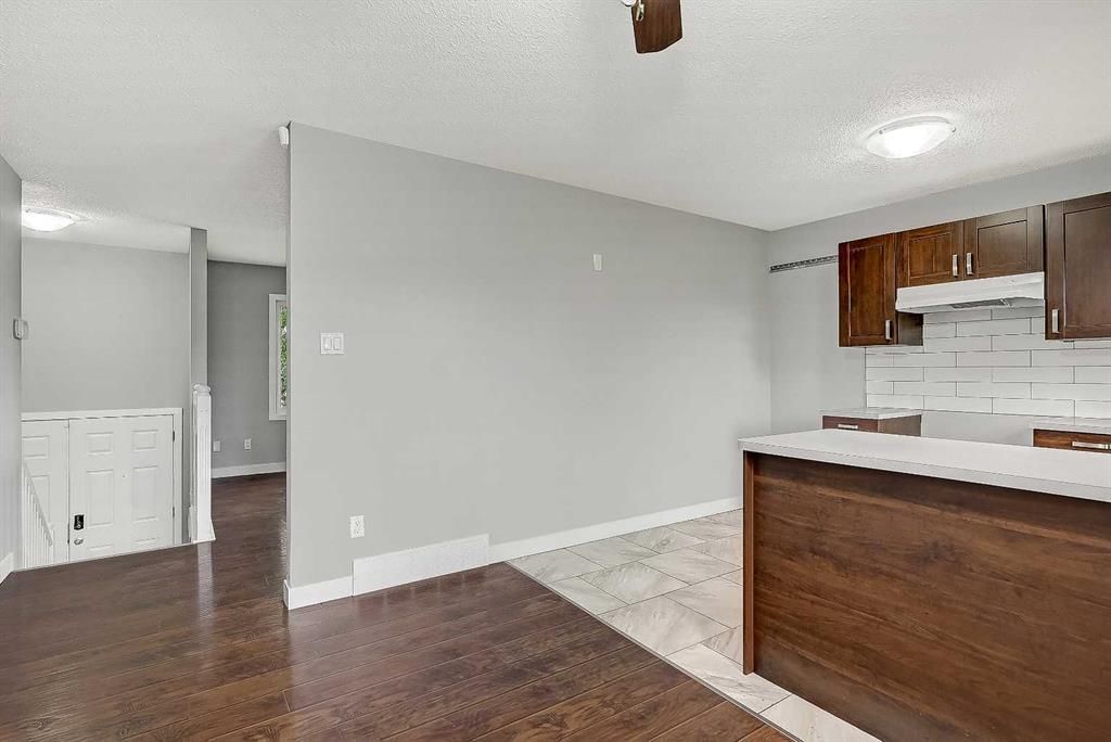 7634 Patterson Drive  - Photo 11