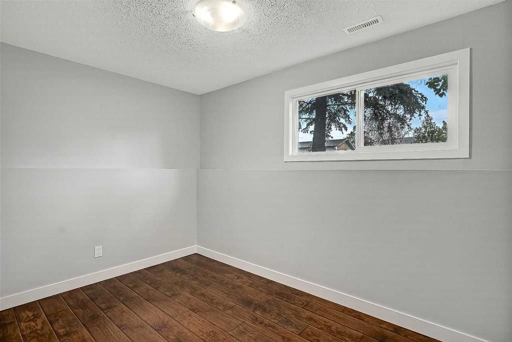 7634 Patterson Drive  - Photo 28