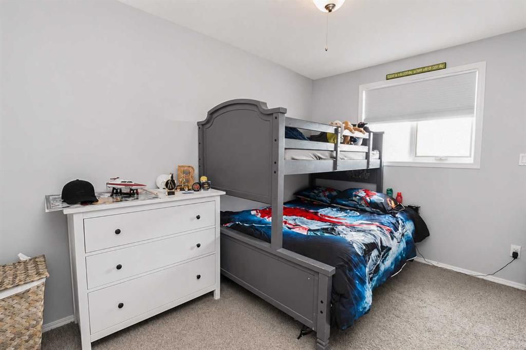 804 Cherry Crescent   - Photo 25