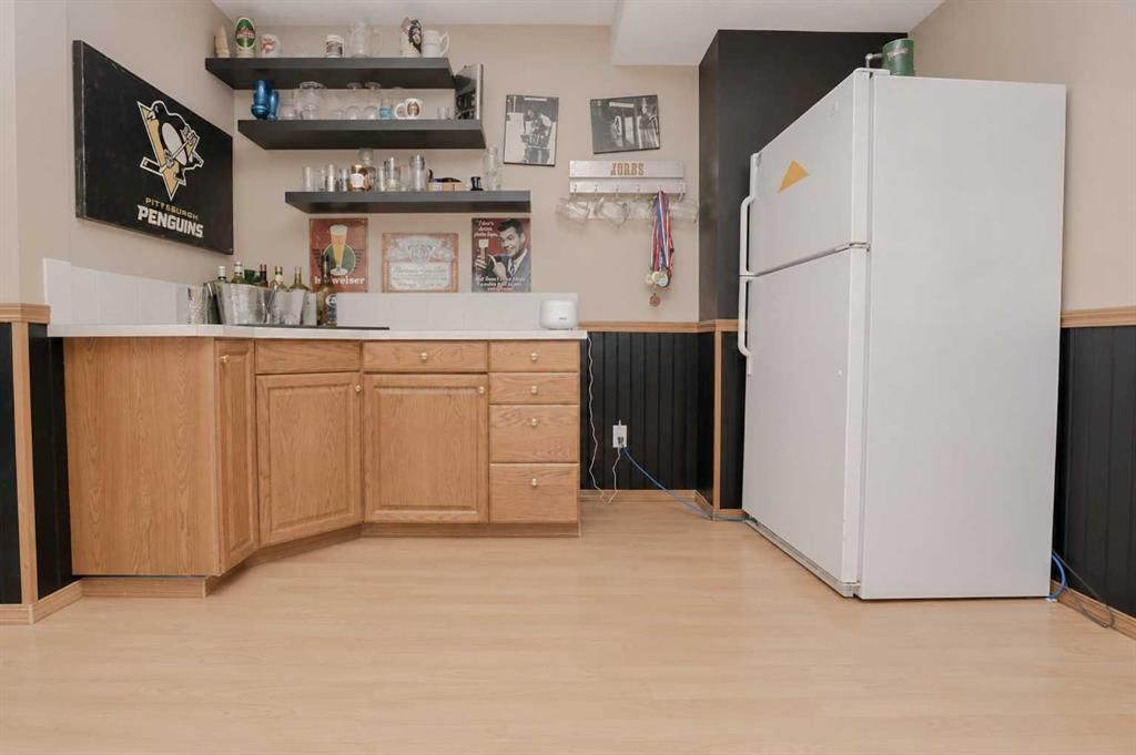 804 Cherry Crescent   - Photo 30