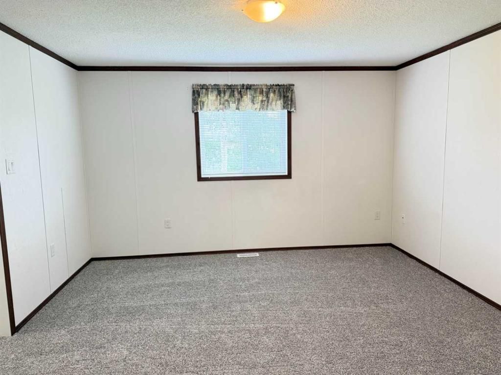 9905 103 Avenue  - Photo 19
