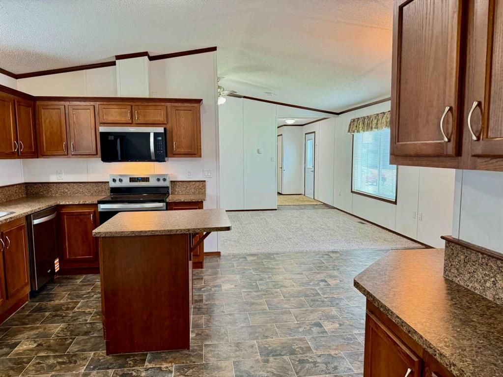 9905 103 Avenue  - Photo 3