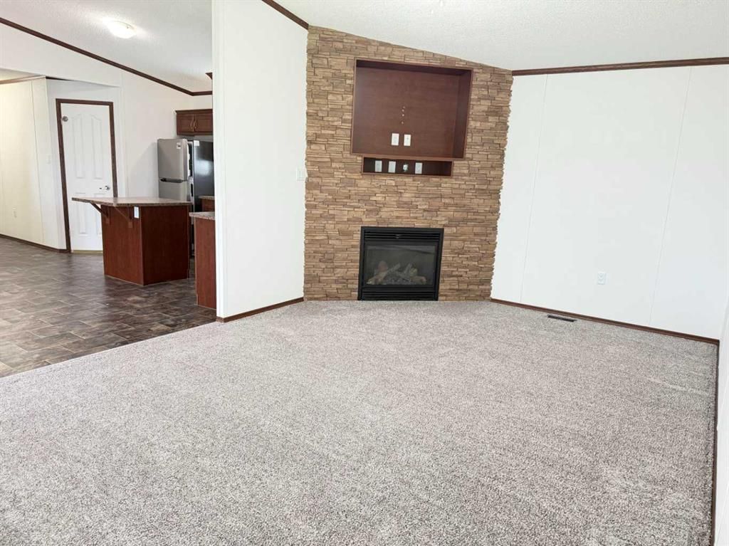 9905 103 Avenue  - Photo 7