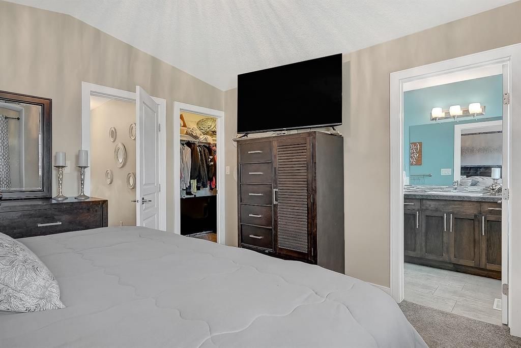 9513 88 Street  - Photo 23