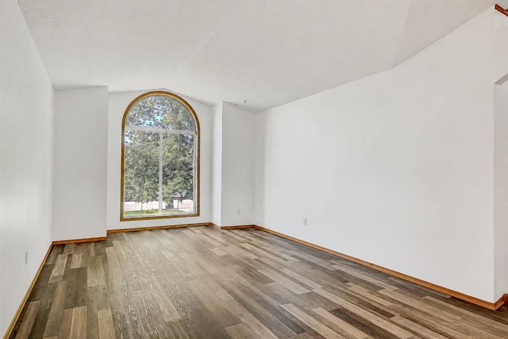 11819 91a Street  - Photo 12