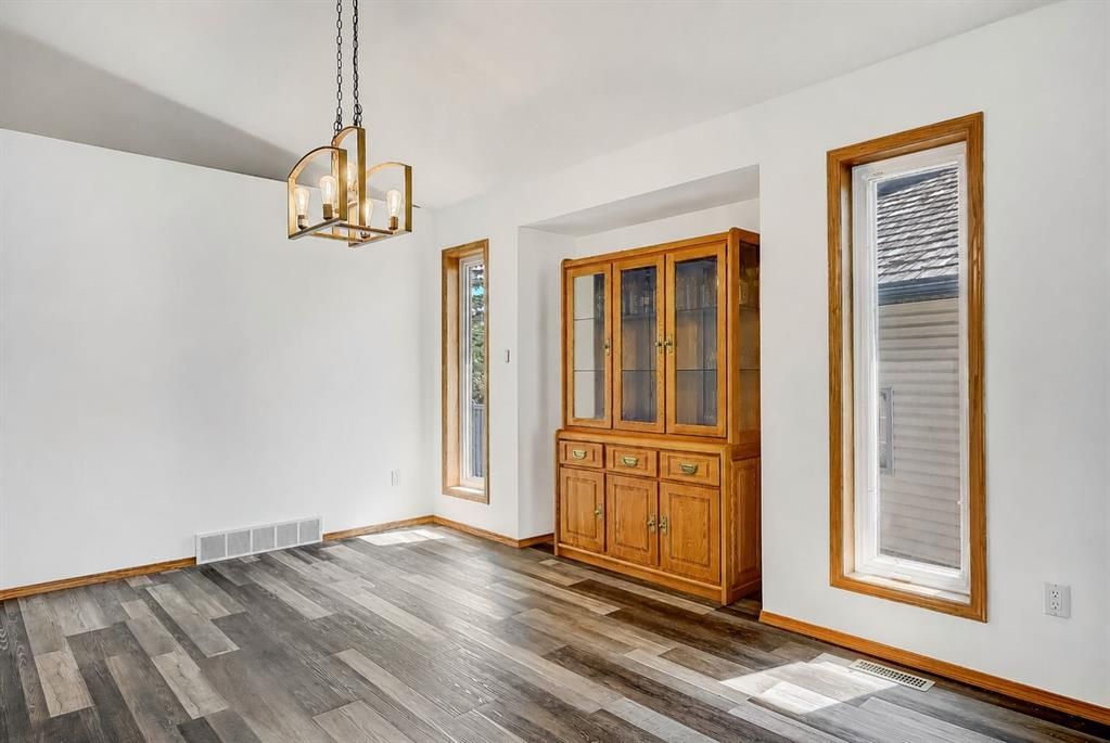 11819 91a Street  - Photo 13